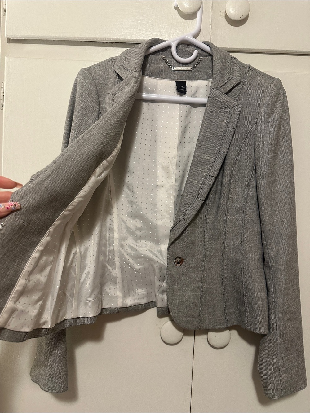 White House Black Market Gray Women's Tailored Suit - Picture 3 of 8
